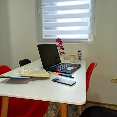 Bayt Apartment - Free Parking Сараево Экстерьер фото